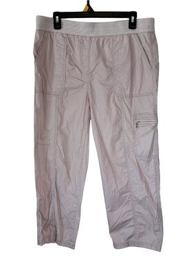 3/$20 Chico's Light Colored Cropped Pants with Elastic Waistband